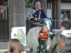 新年には　神社やお寺に初詣、お祈りします。